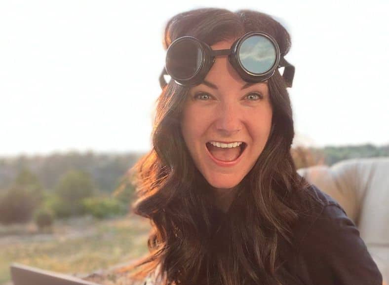 Julia Taylor, GeekPack