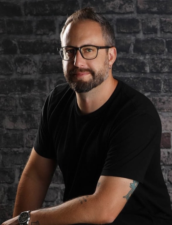 Mike Blecha Headshot